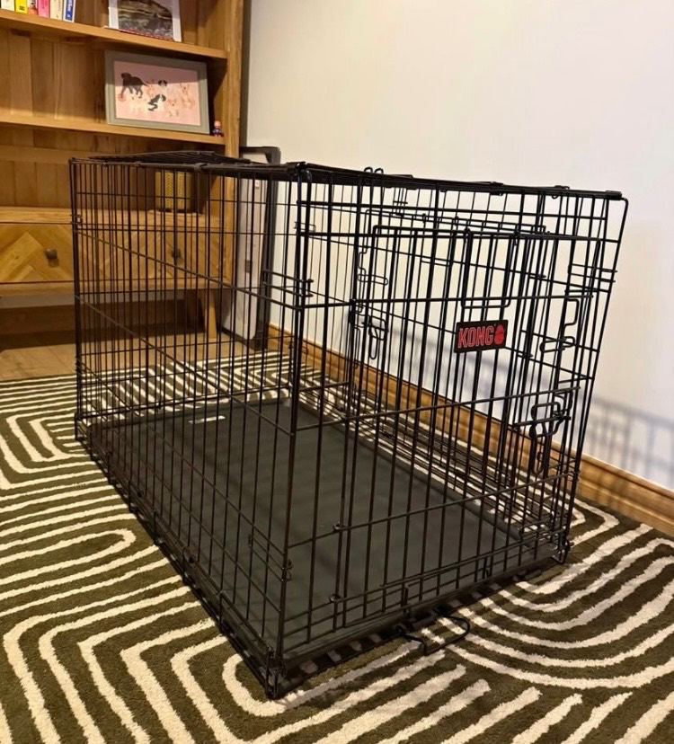 Kong dog pen, like new