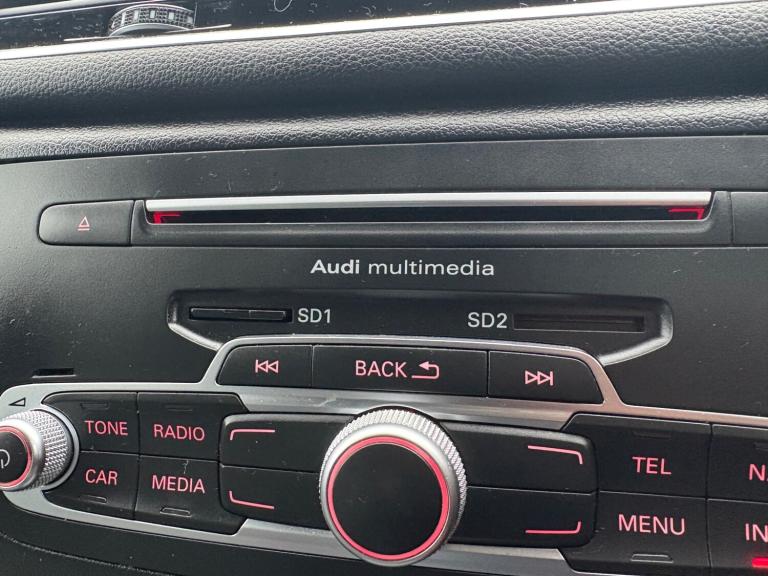 2016 Audi Q3 2.0 TDI QUATTRO S LINE PLUS 5DR S TRONIC AUTO *£5,070 FACTORY EXTRAS !! ESTATE Diese...