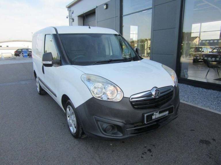 2016 Vauxhall Combo 1.3 CDTi 2000 16v Panel Van 3dr Diesel Manual FWD L1 H1 (133 g/km, 89 bhp) Pa...