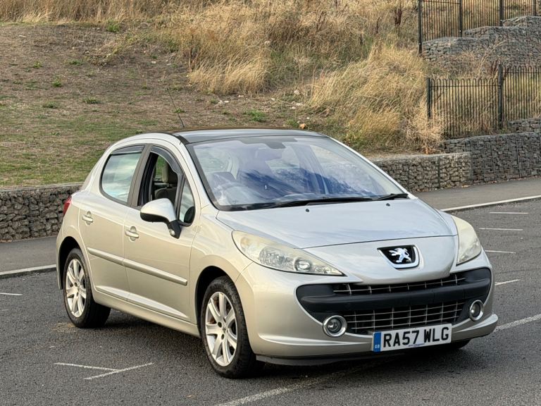 Peugeot, 207, Hatchback, 2008, Semi-Auto, 1598 (cc), 5 doors