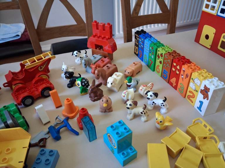 Large Bundle of LEGO DUPLO Bricks, Figures, Animals, Vehicles – Good ...