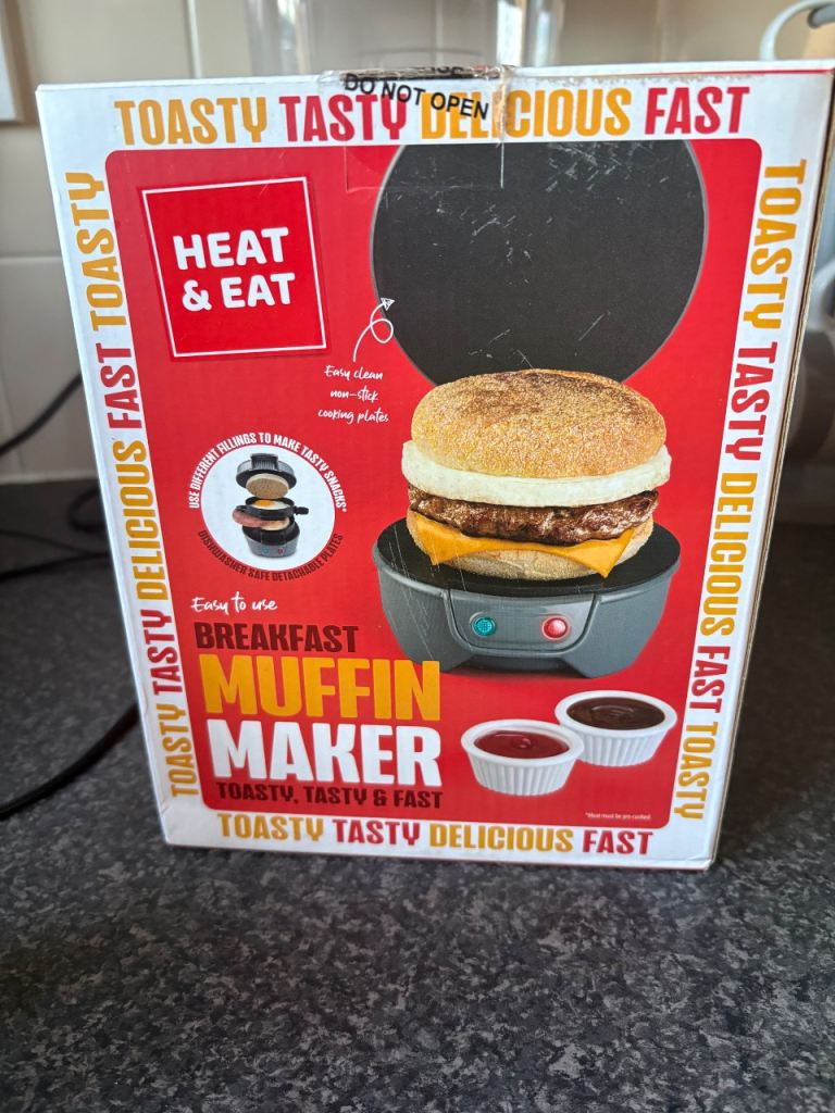 Heat & Eat Breakfast Muffin Maker – Brand New in Box