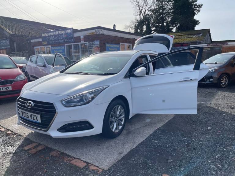 2016 16 HYUNDAI I40 1.7 CRDI BLUE DRIVE SE NAV BUSINESS TOURER 5DR DIESEL MANUAL