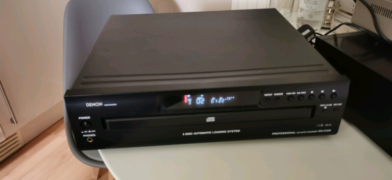 Denon DN-C200 CD changer MP3 WMA