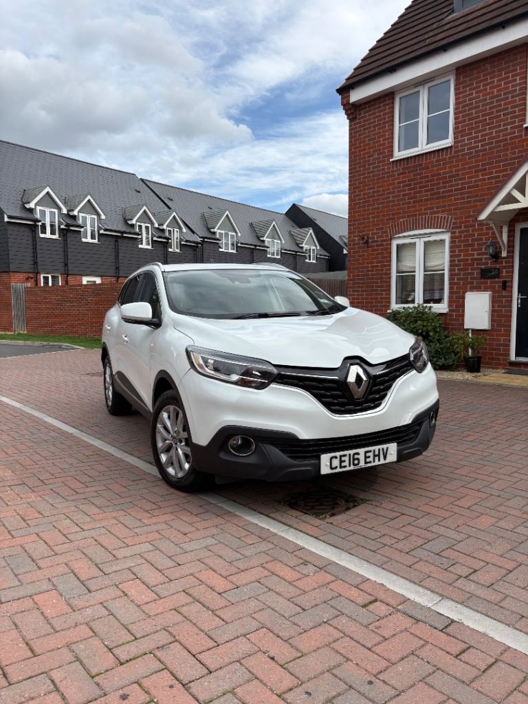 Renault, KADJAR, Hatchback, 2016, Manual, 1461 (cc), 5 doors
