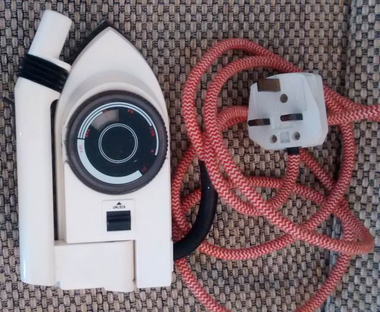 Remington Travel Steam Iron