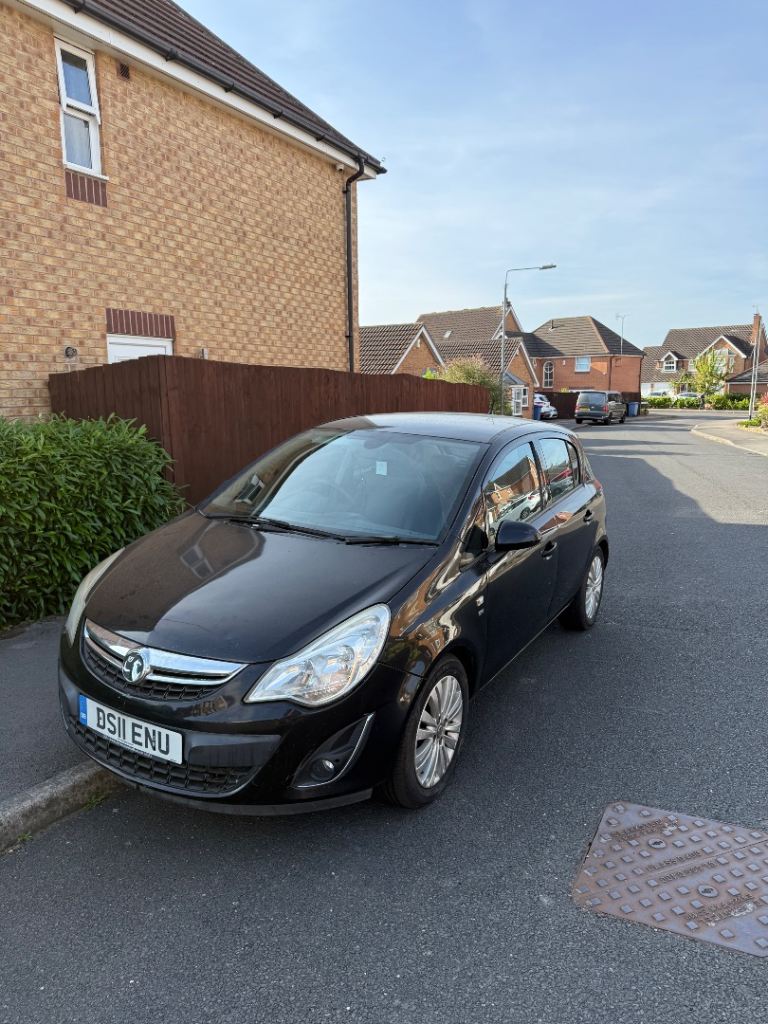 2011 Vauxhall Corsa 1.4 12 month mot 