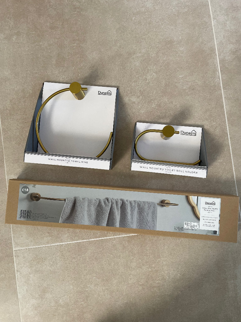 Dunelm Gold Bathroom accessories 