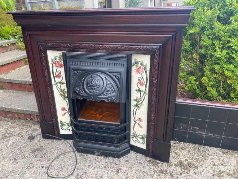 Free Fire Place and Fire