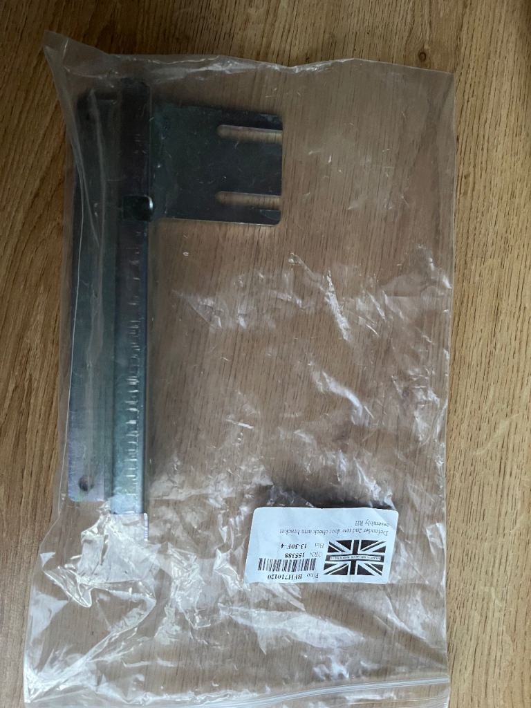 Land Rover Defender Second Row Check Strap Brackets (pair)  Part numbers BFH710130 & BFH710120