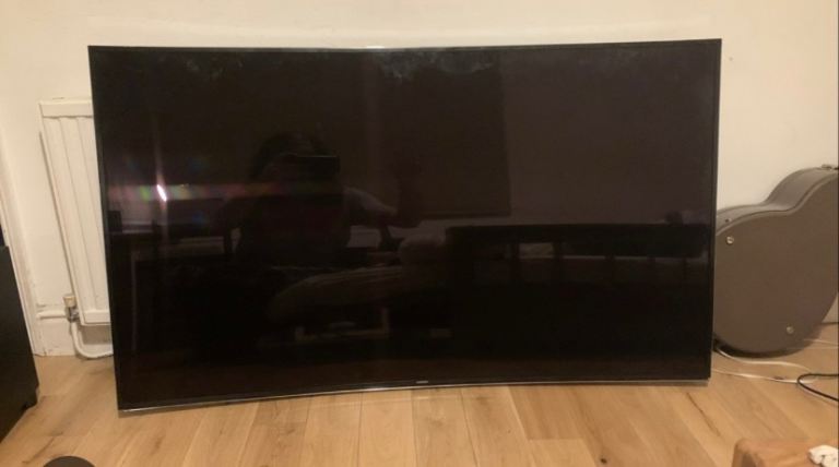 Samsung 55 curve smart tv 