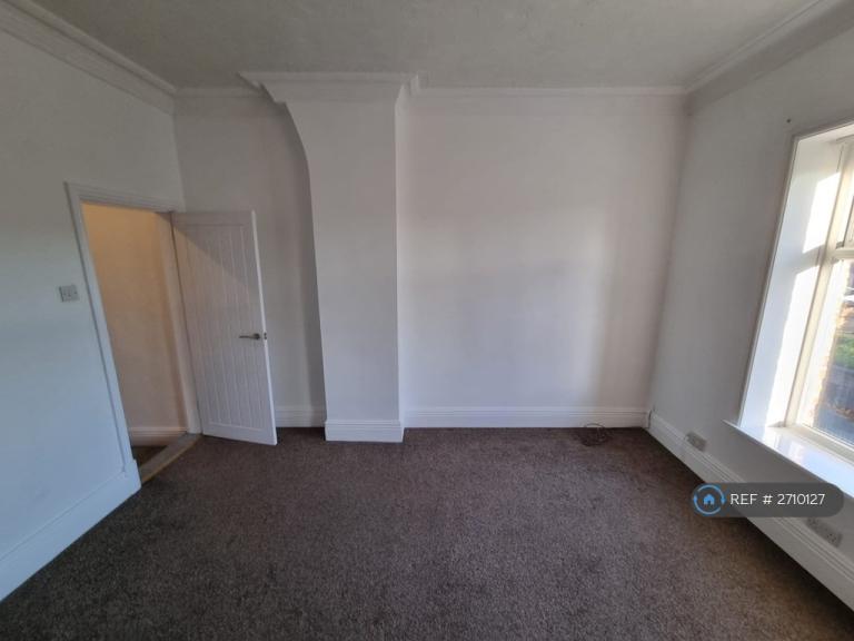 2 bedroom house in Platt Fold Street, Leigh, WN7 (2 bed) (#2710127)