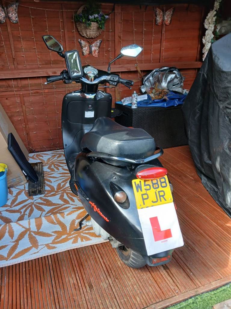 Aprilia, 2000, 49 (cc)