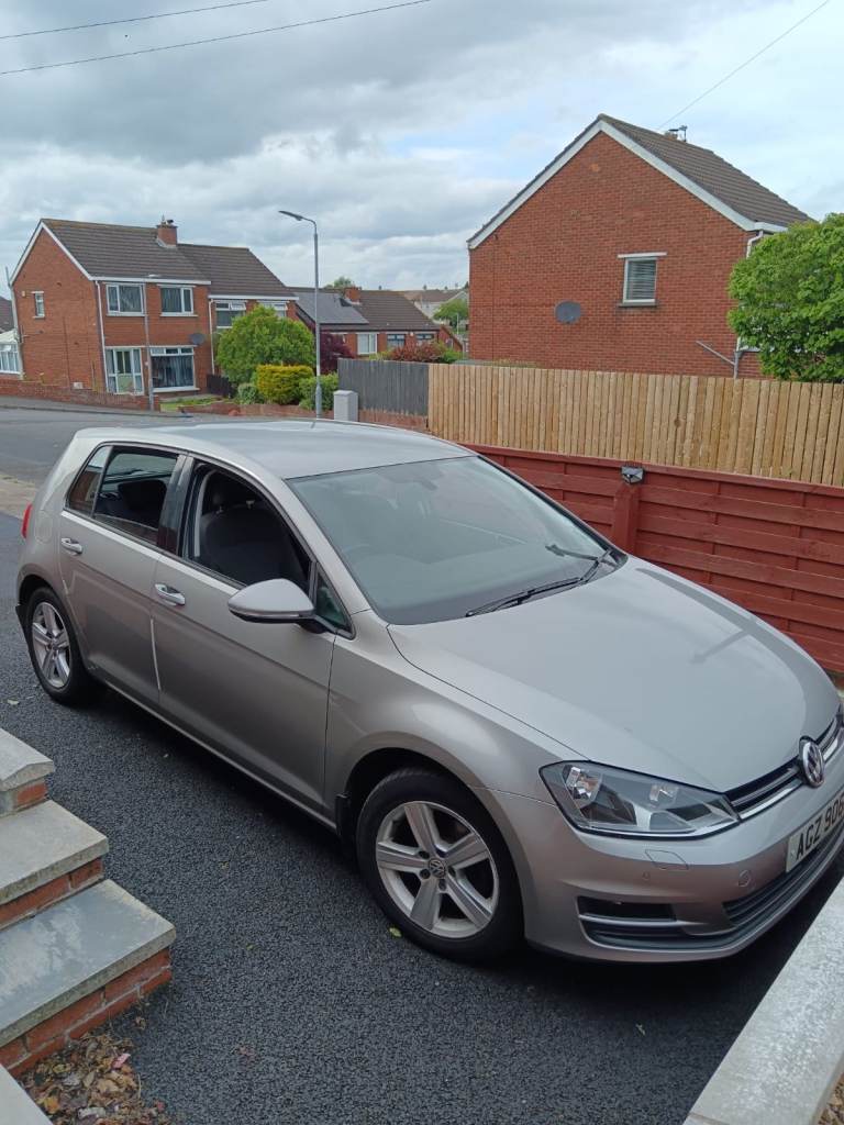 2016 2.0 TDI Bluemotion, Volkswagen, GOLF, Match Edition, Auto. £35 TAX,  LOW MILEAGE