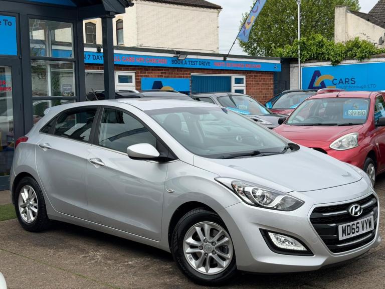 2015 Hyundai i30 1.6 CRDi Blue Drive SE Hatchback 5dr Diesel Manual Euro 6 (s/s) (110 ps) HATCHBA...