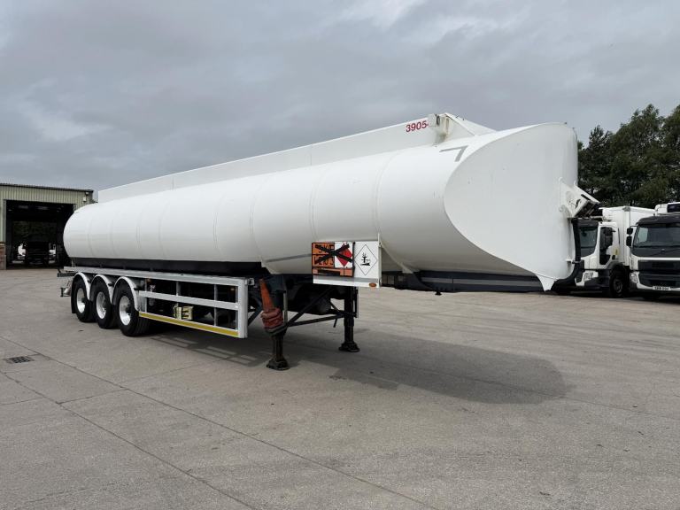2014 LAKELAND INNOVATOR 42,800 LITRE FUEL TANKER 