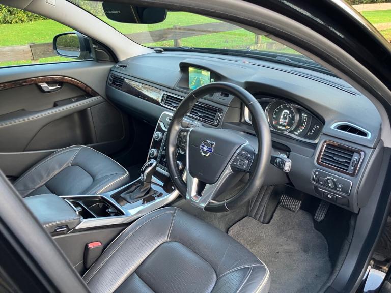 2016 VOLVO V70 2.0 T5 SE LUX Inscription 245bhp Automatic Estate