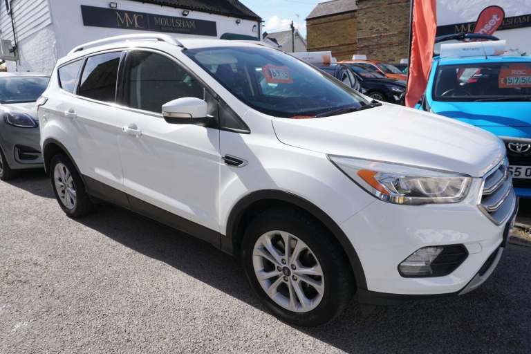 2017 Ford Kuga 2.0 TDCi Titanium Euro 6 (s/s) 5dr HATCHBACK Diesel Manual