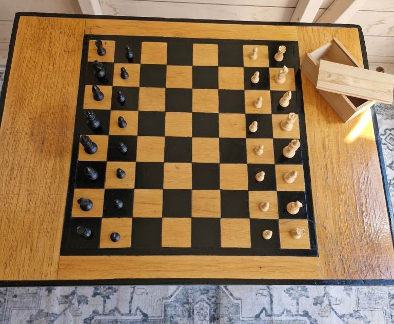 Wooden Coffee Table Chess Board with Chess Pieces Used In Good Condition