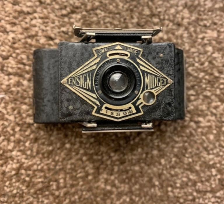Midget camera 