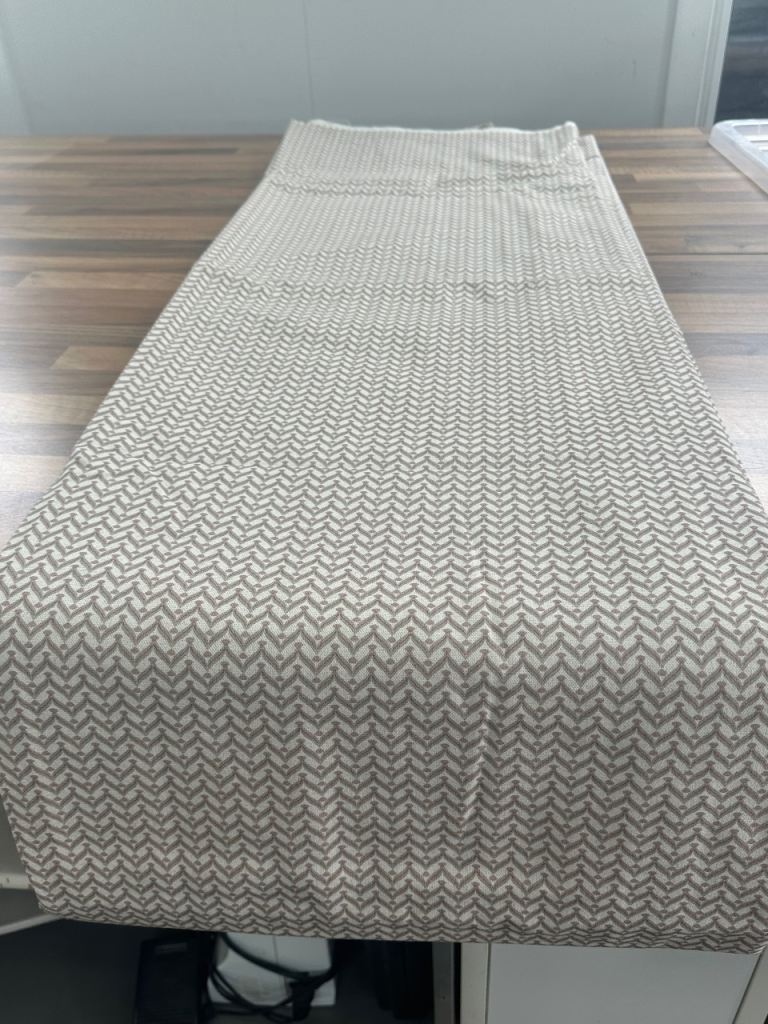 Curtain fabric 