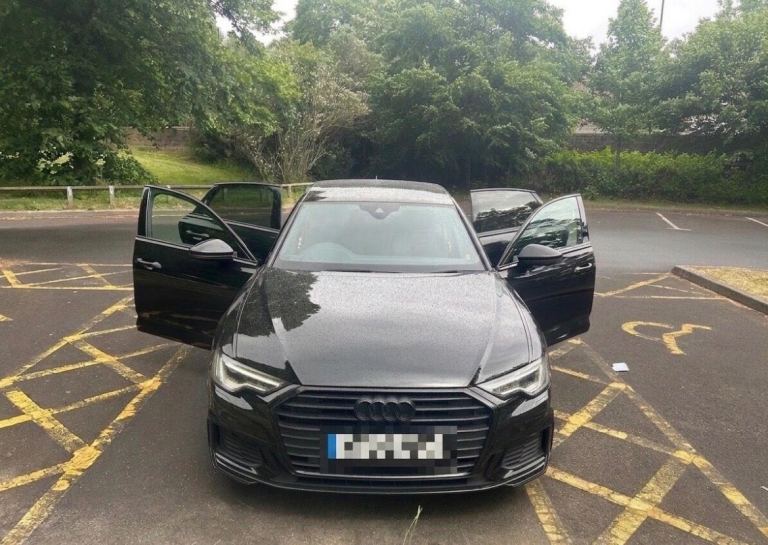 Audi A6 Saloon black edition 