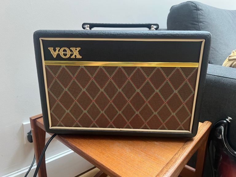 Vox Pathfinder 10 Guitar Amp – Great Condition Practice Amp