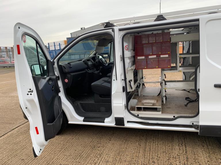 2015 VAUXHALL VIVARO 2900 1.6CDTI 90PS ecoFLEX L1H1 SWB PANEL VAN EX BT FLEET