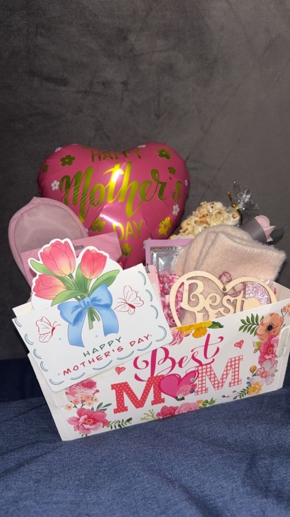 ONLY 18 LEFT MOTHERS DAY HAMPERS!!