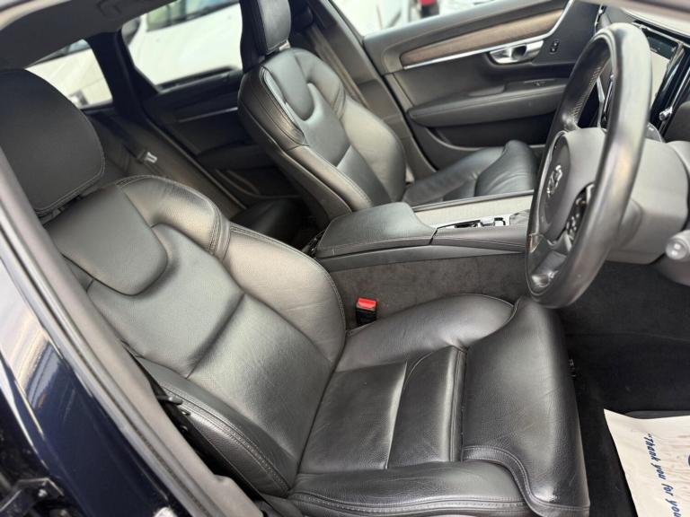 2018 Volvo V90 2.0 D4 Cross Country Pro 5dr AWD Geartronic ESTATE DIESEL Automatic