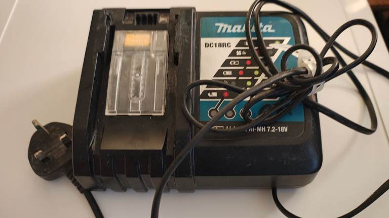 Makita DC18RC 7.2-18V Li-Ion Battery Charger