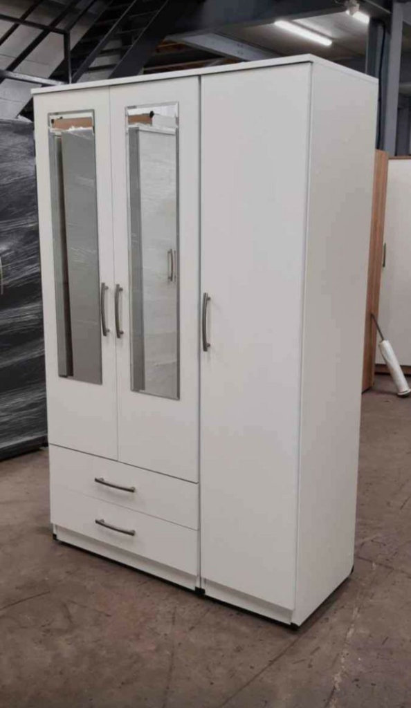 🛏️Complete Bedroom Makeover! Folding Door Wardrobes & Drawers,Bedsides at Clearance Prices🚚Free🚚