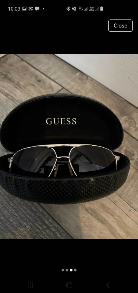 GUESS Sunglasses 