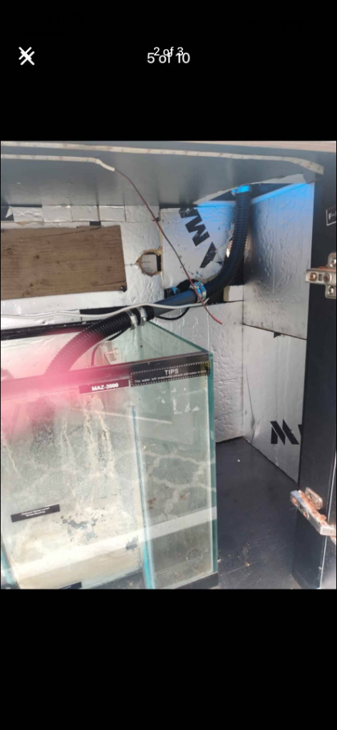 Fish tank sump 