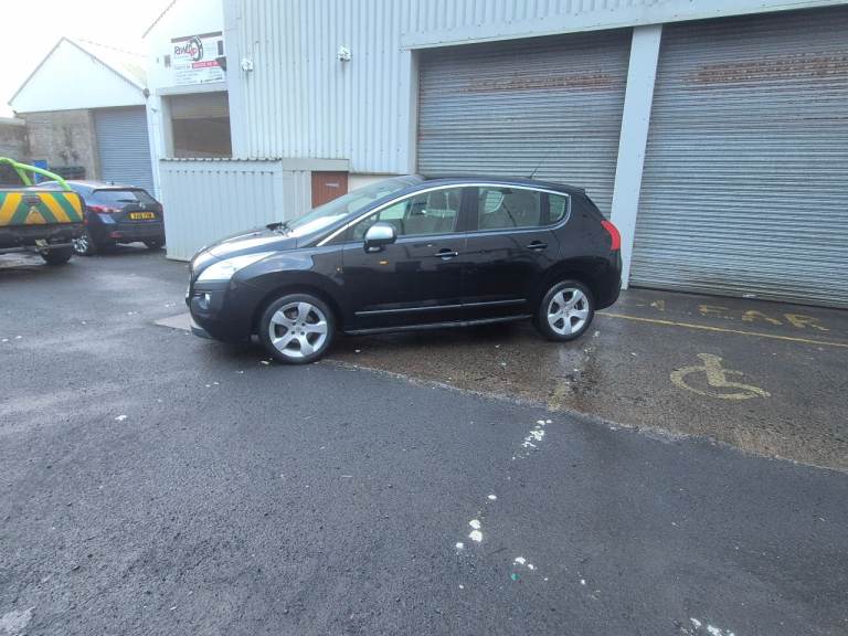 Peugeot, 3008, Hatchback, 2013, Manual, 1560 (cc), 5 doors