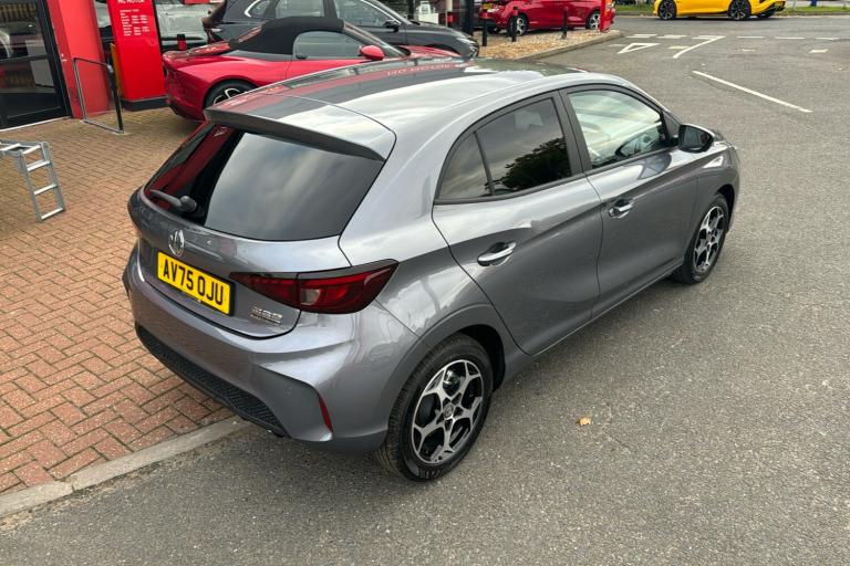  MG Mg3 1.5 Hybrid Plus Mhev Trophy Hatchback 5dr Petrol Hybrid Auto Euro 6 s/s