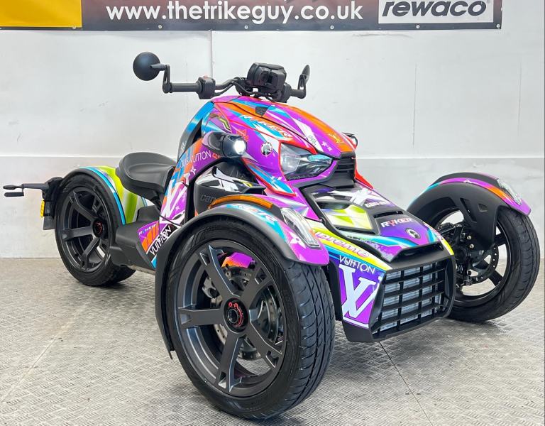 2025 CAN-AM RYKER 600 AUTOMATIC TRIKE - ONLY 250 MILES
