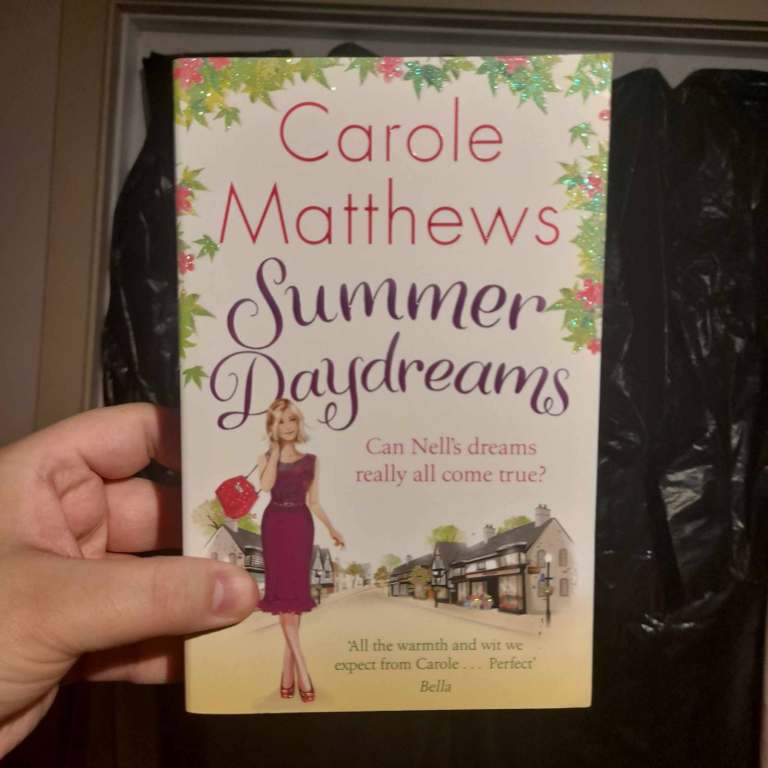  Summer Daydreams Book [Carole Matthews]