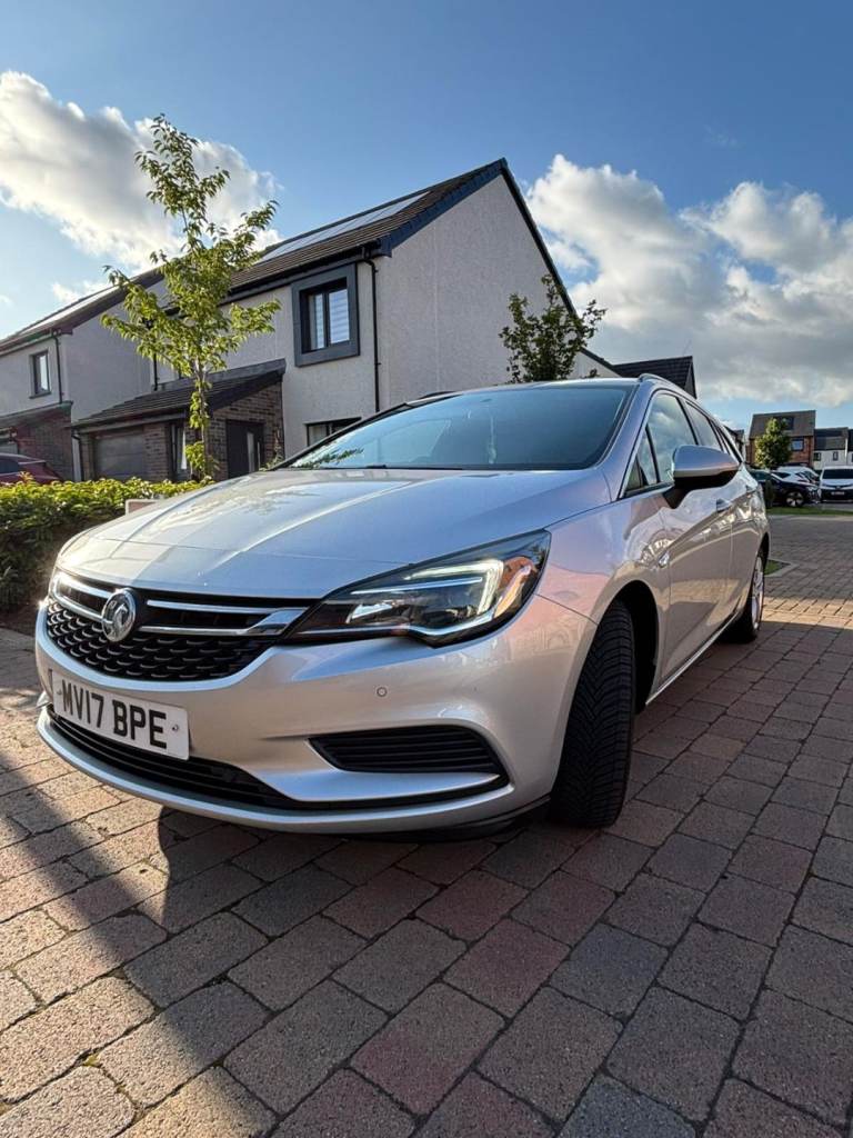 Vauxhall, ASTRA, Estate, 2017, Manual, 1598 (cc), 5 doors