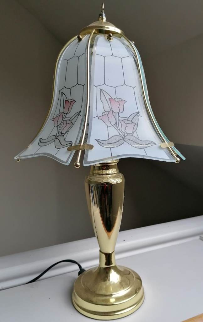 Reproduction Tiffany style lamp
