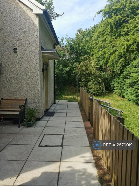 1 bedroom flat in Glenside, Pontnewydd, Cwmbran, NP44 (1 bed) (#2870019)