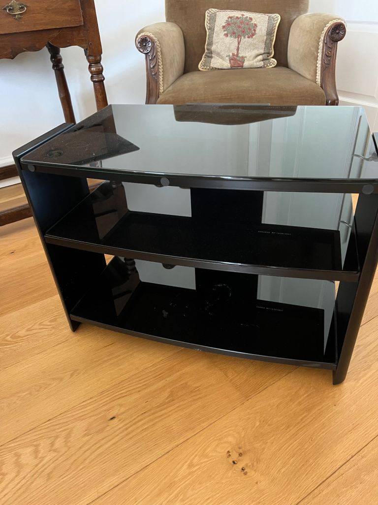 Solid glass tv stand 