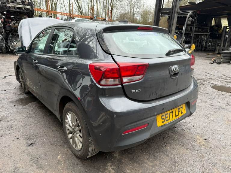 ♻️KIA RIO 2017 1.0 PETROL GREY 5 DOOR HATCHBACK FOR BREAKING♻️