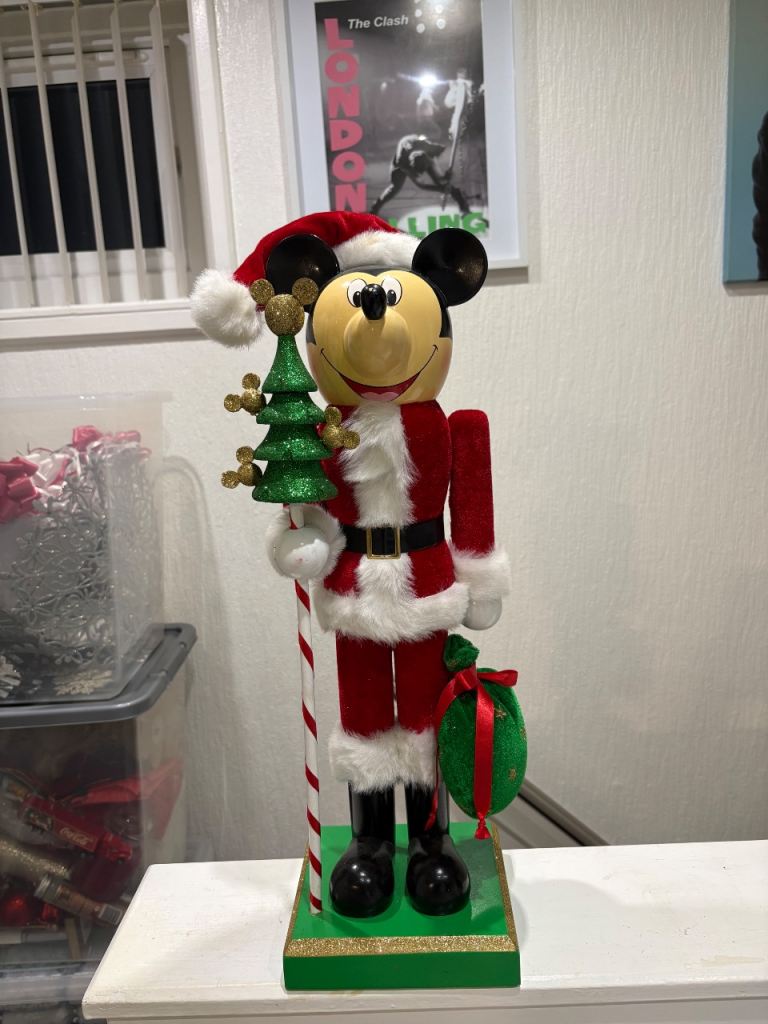 Mickey Mouse Christmas Nutcracker Decoration – As Good As New