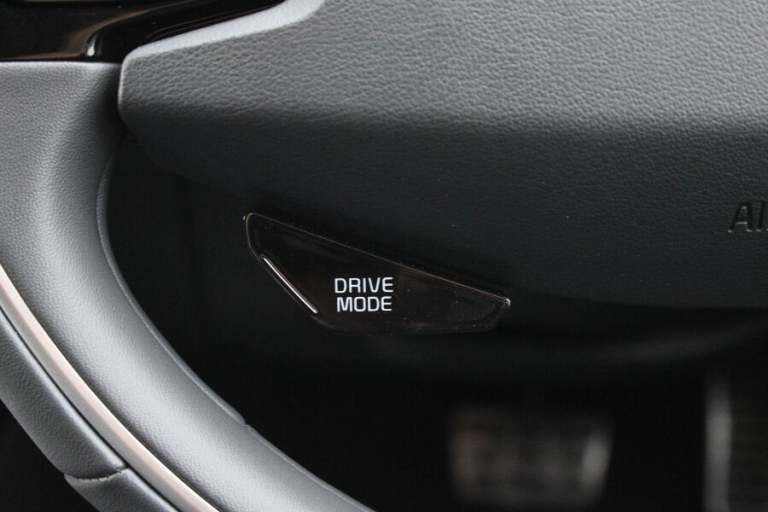 2025 Kia Niro 1.6h Gdi 4 Suv 5dr Petrol Hybrid Dct Euro 6 (s/s) (127 Bhp) ESTATE Petrol/Electric ...