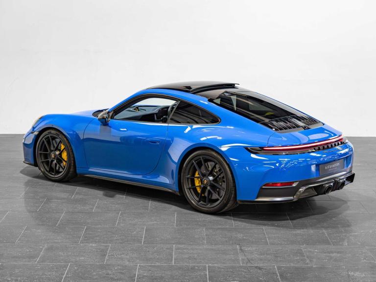 2024 Porsche 911 GTS t-Hybrid 2dr PDK COUPE PETROL/ELECTRIC Automatic