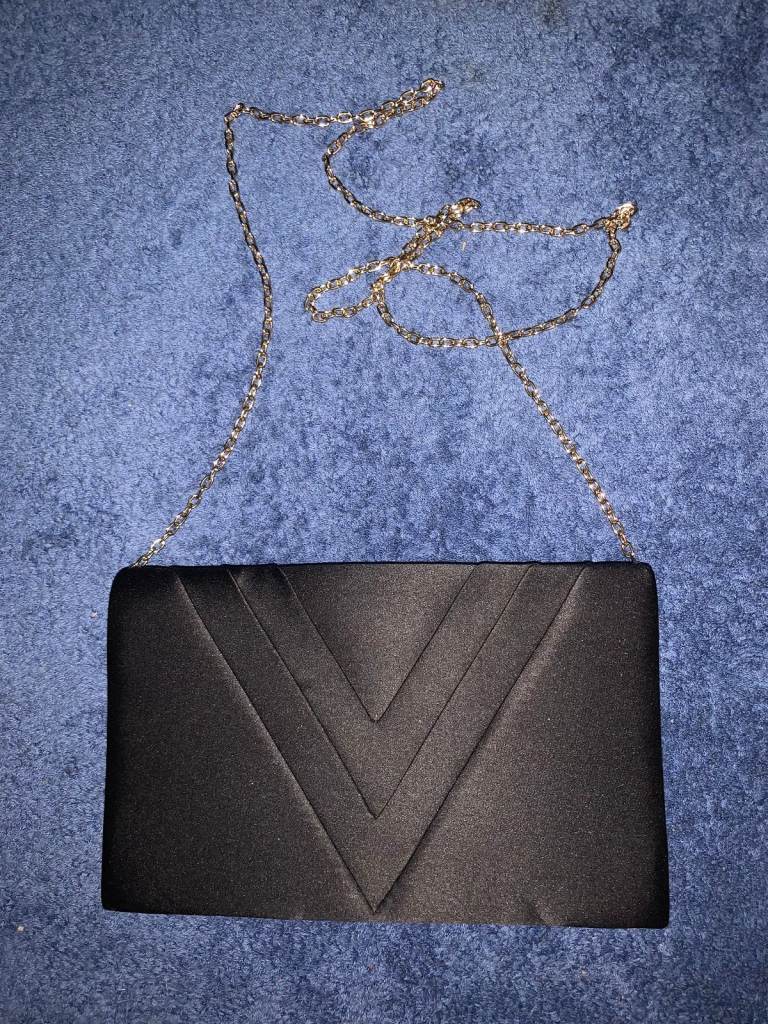 Accessorize Ladies Navy Evening Bag / Prom / Wedding / Event IP1