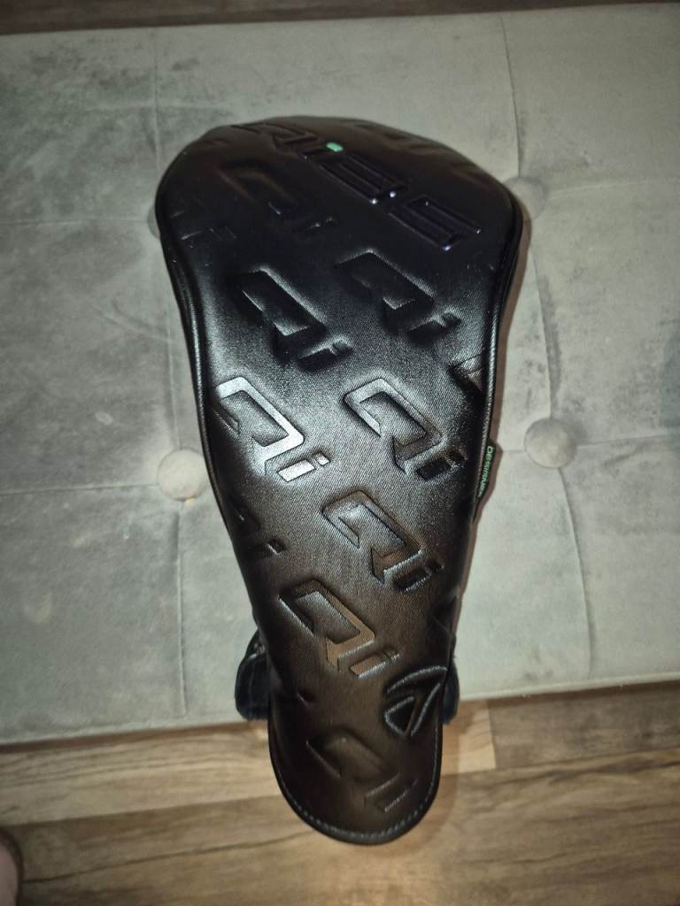 Taylormade Qi35 Designer Series Black Driver 
