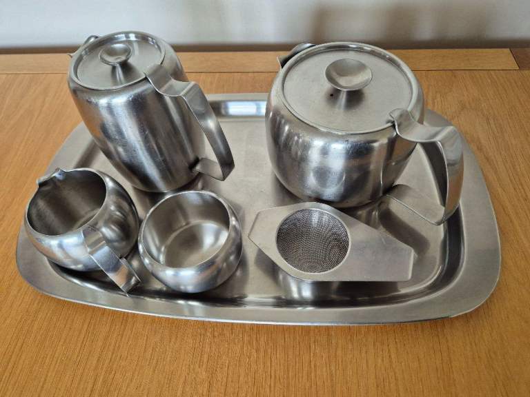 Vintage rare Old Hall set - 18/8 Stainless Steel Old Hall England in excellent condtion