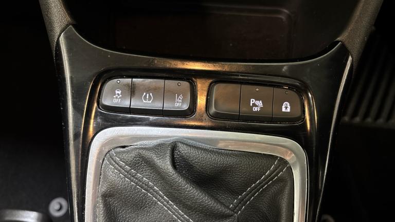 2018 Vauxhall Crossland X 1.2 SE 5dr Petrol Hatchback Hatchback Petrol Manual